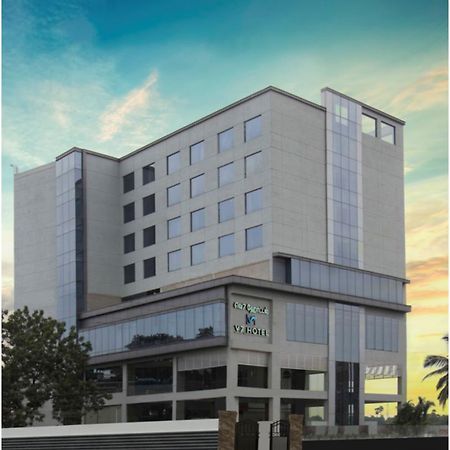 V 7 Hotel Ченнаї Екстер'єр фото